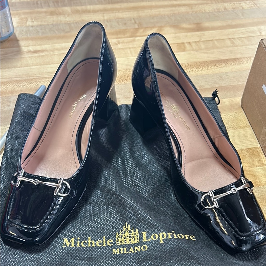 Preowned Black Womens Shoes